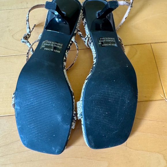 Steve Madden heels - Picture 3 of 3